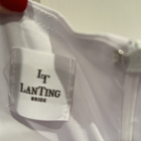 La Ting Bridal dress size 6 - Picture 5 of 12